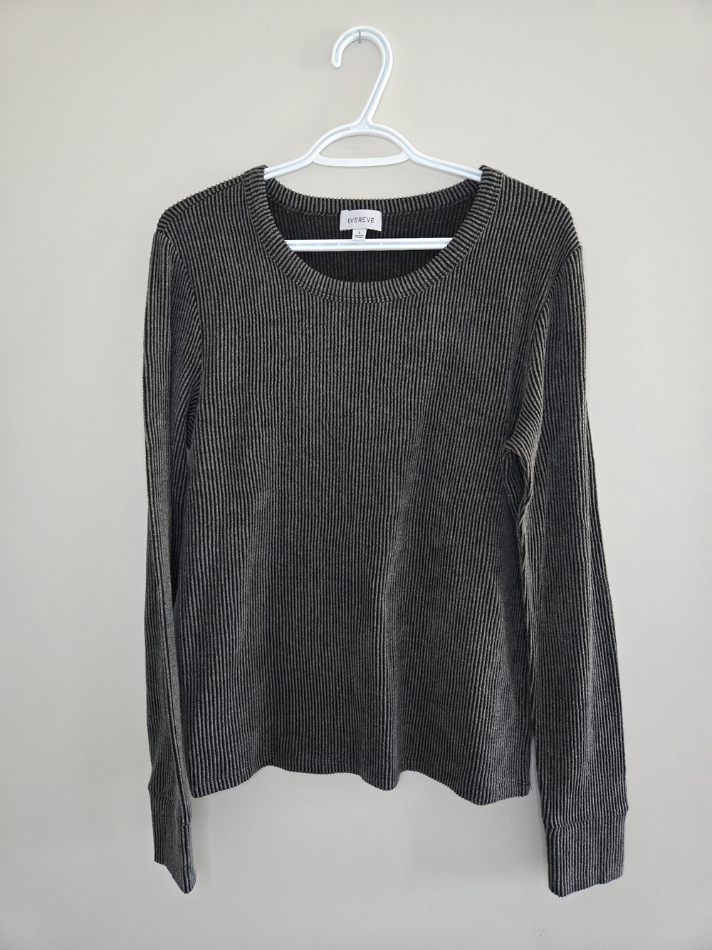 Evereve Women's Black Ribbed Crewneck Sweater